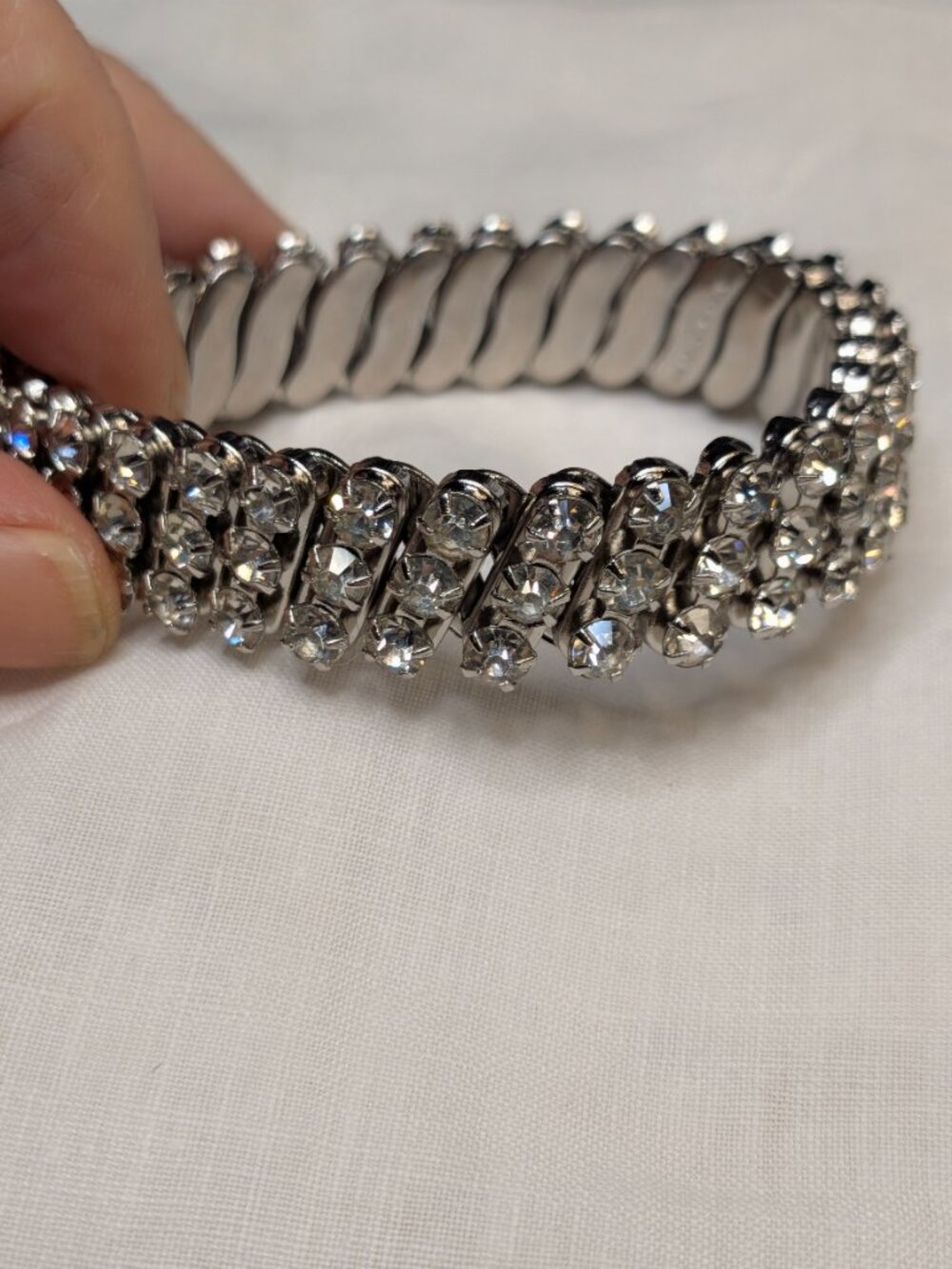 Vintage Japan Rhinestone Expansion Bracelet Mid‑Century Modern